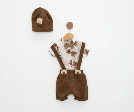 Set de vară bebeluși băiat 6-18 luni, compus din 4 piese: pantalon scurt, cămașă, papion și pălărie
